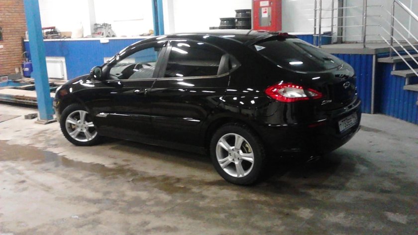 Чери м11 хэтчбек чёрный