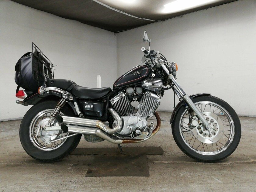 Yamaha XV 400 Virago