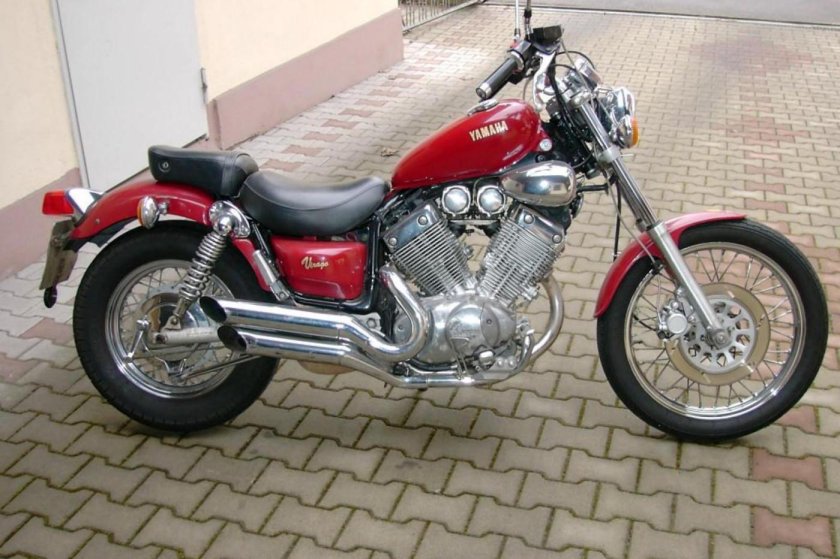 Yamaha xv535