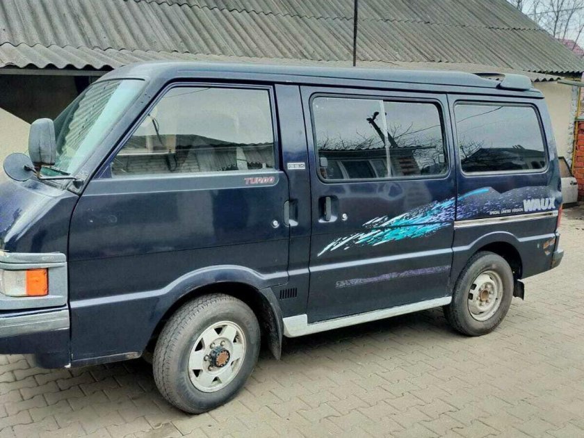 Mazda bongo 1993
