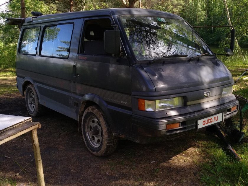 Мазда Бонго 1992