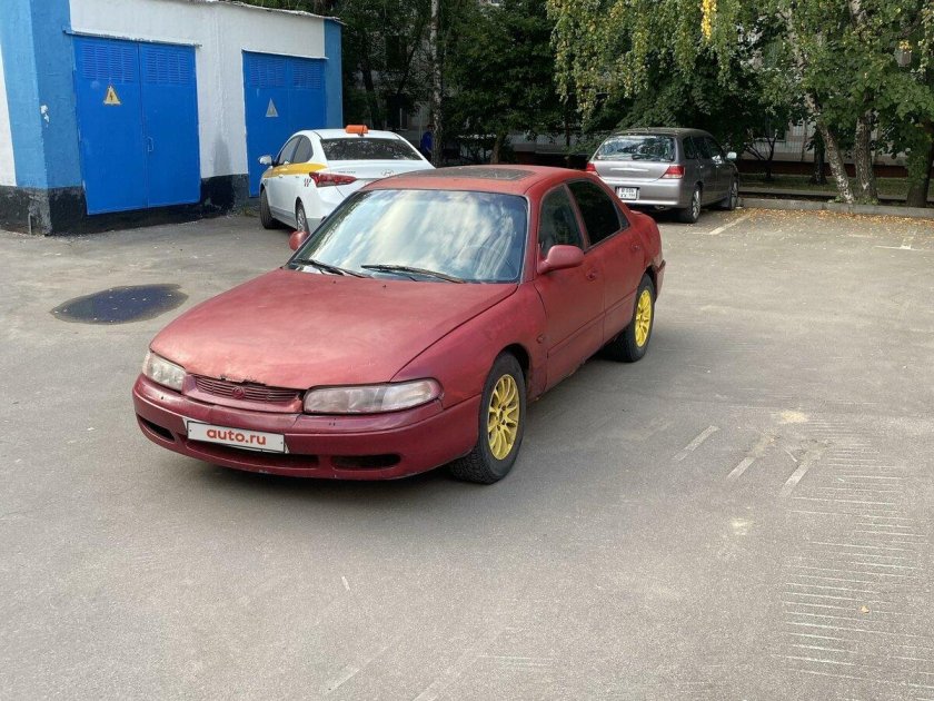 Mazda 626 1.8 МТ, 1993