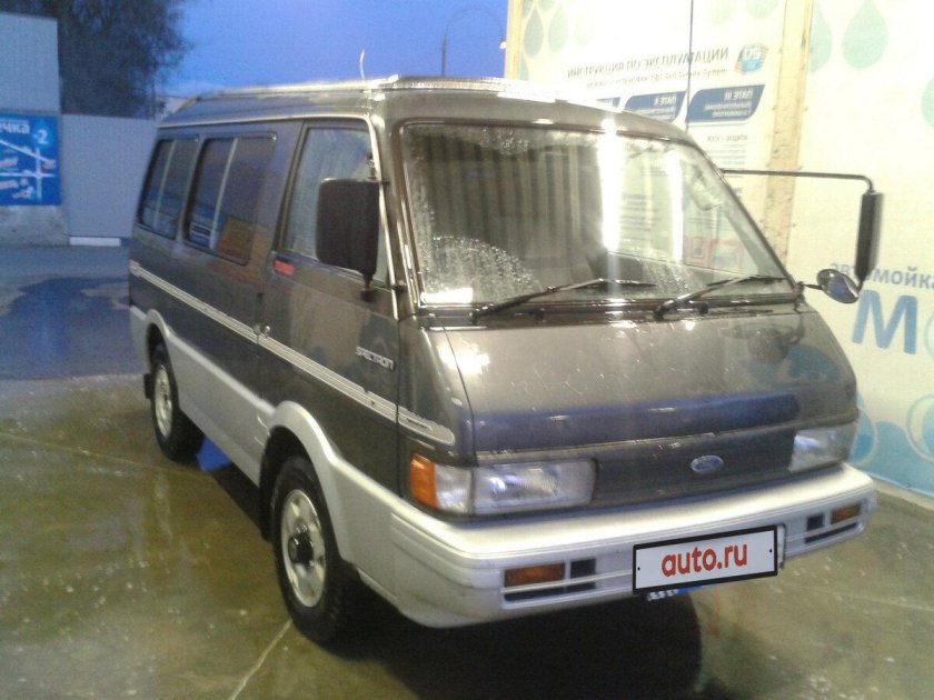 Мазда Бонго 3