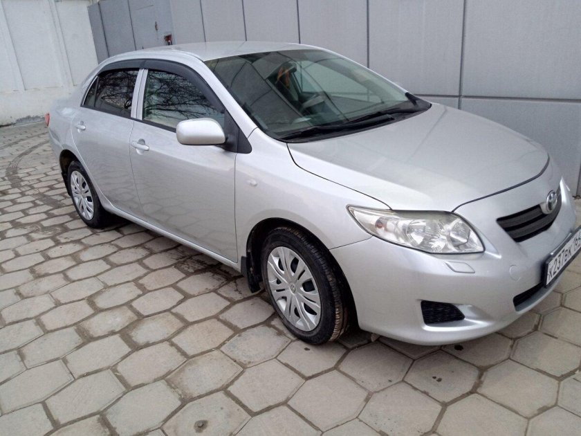 Toyota corolla 1.6 2010