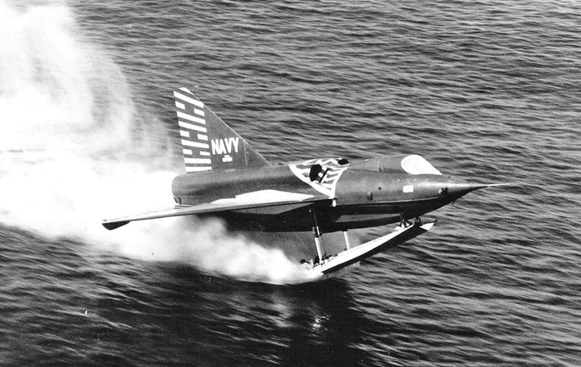 F2y Sea Dart