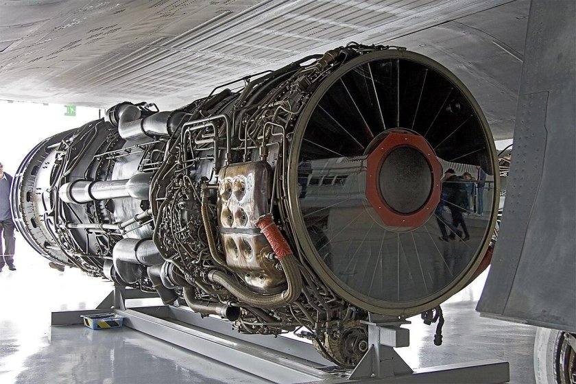 Двигатель Pratt &amp; Whitney j58-p4