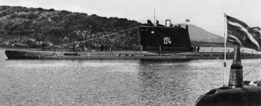 Подводная лодка б-611