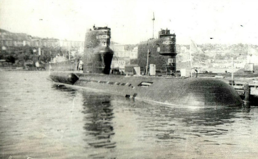 Подводная лодка б-611