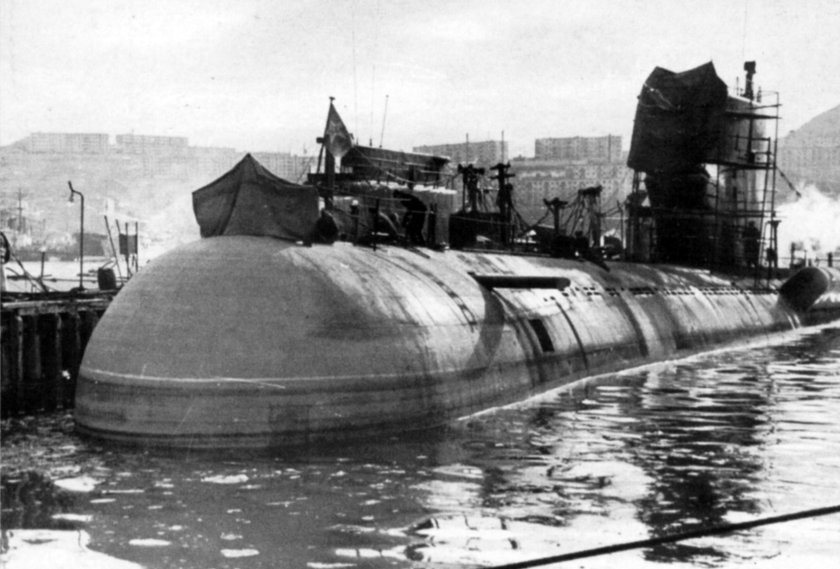 Подводная лодка б-611