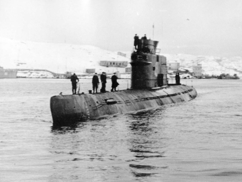 Подводная лодка б-611