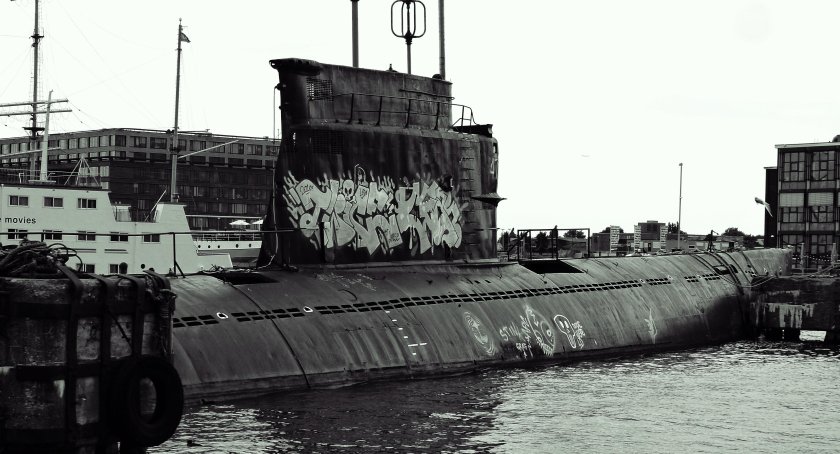 Подводная лодка б-611