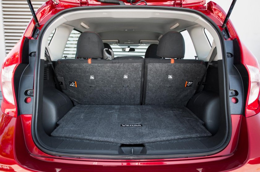 Nissan Note 2016 багажник