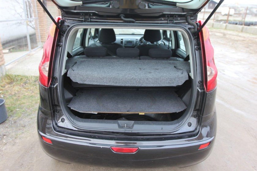 Nissan Note 2008 багажник