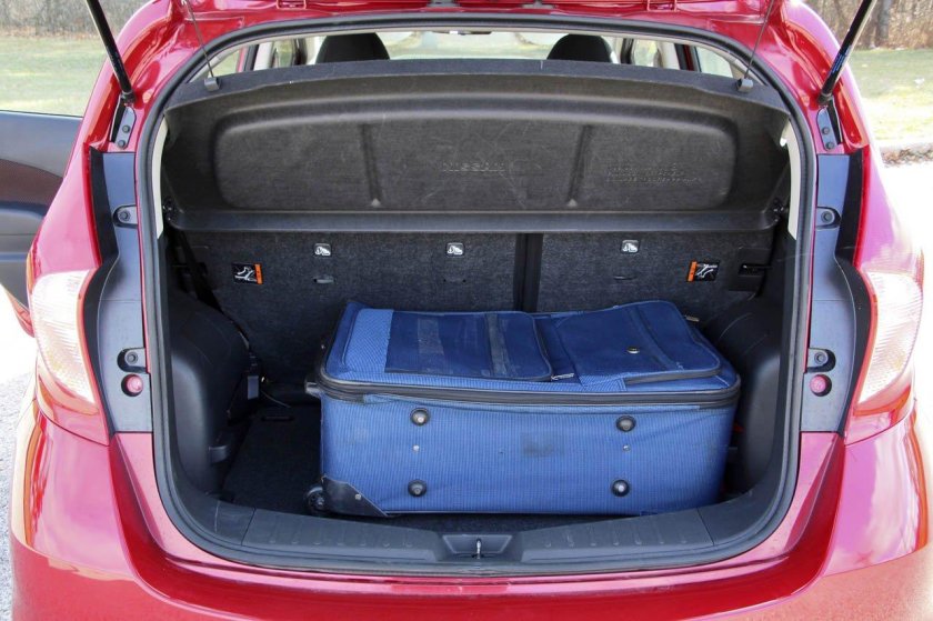 Nissan Note 2007 багажник