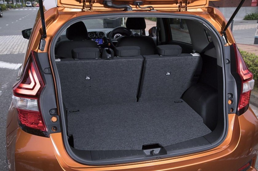 Nissan Note e12 багажник