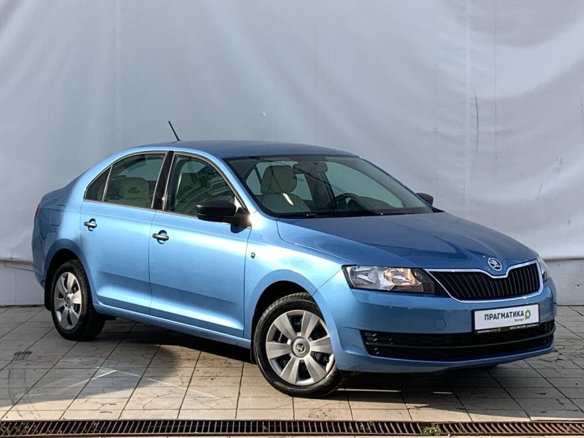 Skoda rapid 2015 синий