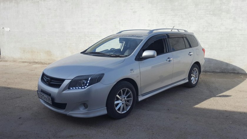 Toyota Fielder 141