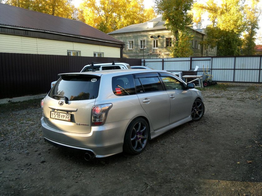 Тойота Филдер 141