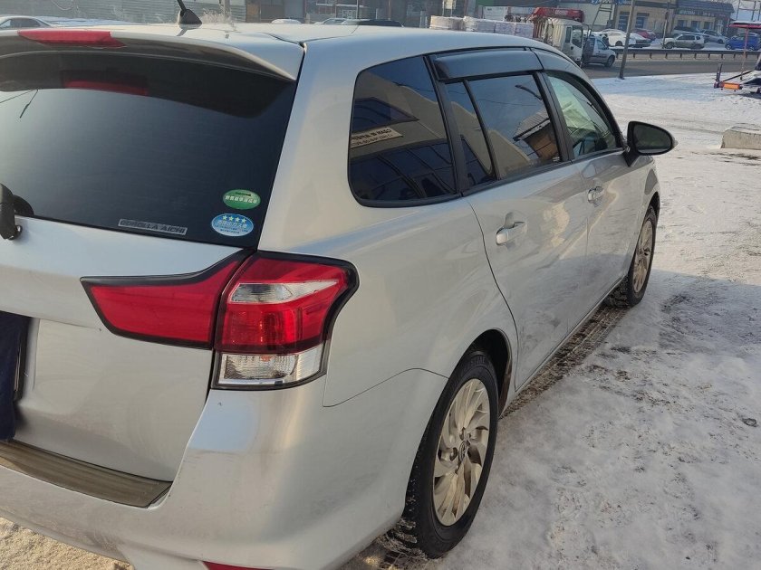 Тойота королла филдер