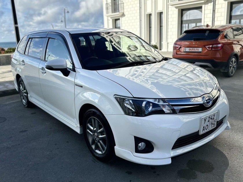 Тойота королла филдер 160