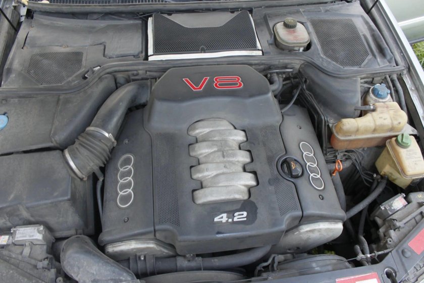 Audi d2 v8