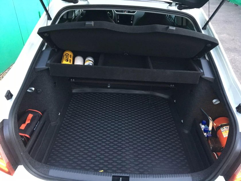 Skoda Octavia a7 багажник