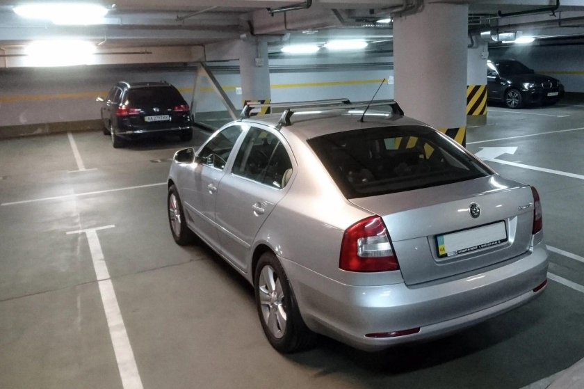 Багажник Шкода Октавия а5 лифтбек