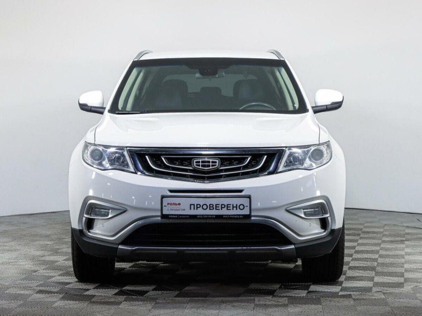 Geely Atlas 2019 белый