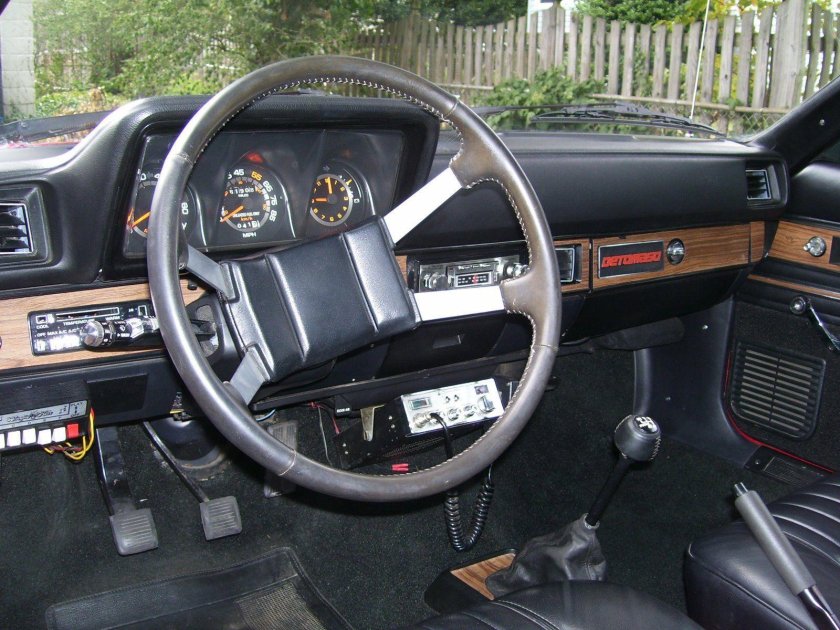 Dodge Omni 024