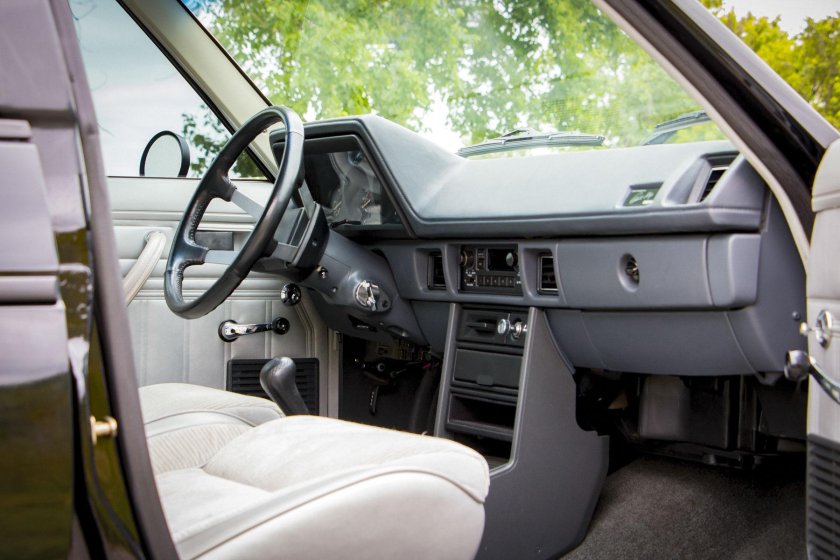 Dodge Omni Shelby GLHS 1986