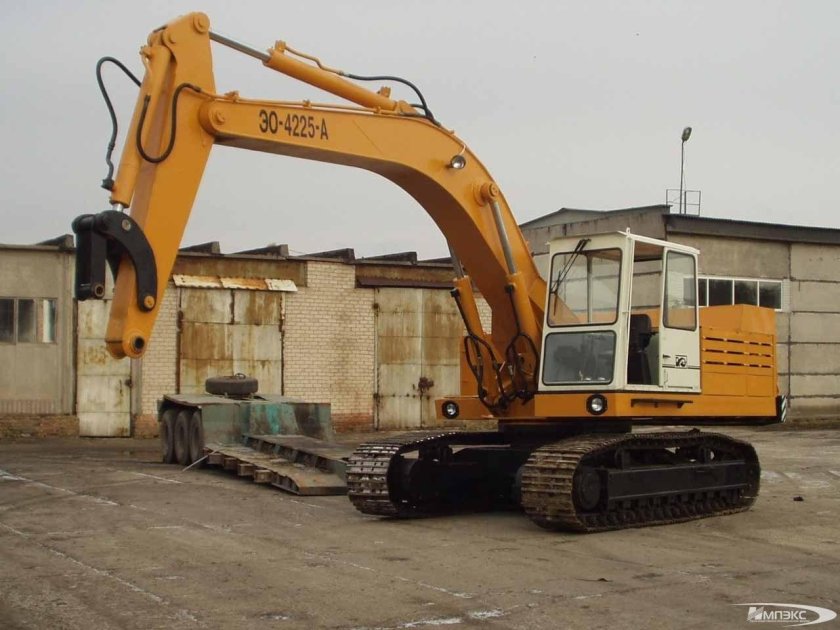 Экскаватор Kовровец ЭО 4225