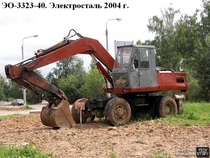 Экскаватор Калининец 3323