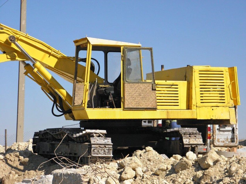 Экскаватор эо 4121