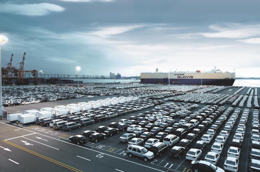 Японские машины в порту