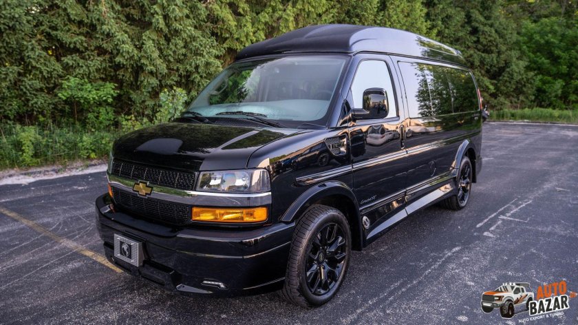 GMC Savana Chevrolet Express