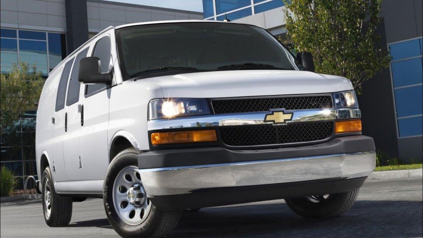 Chevrolet Express Cargo van 2021
