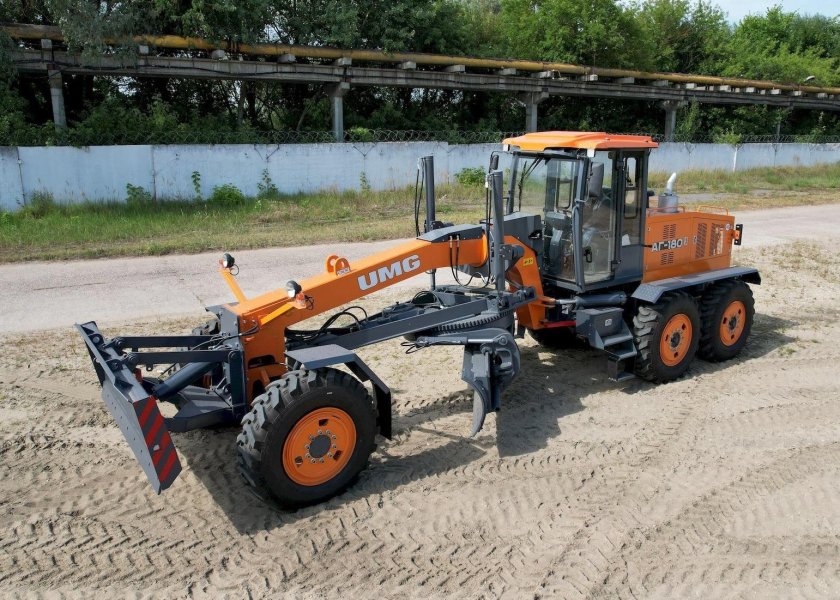 Автогрейдер аг 140