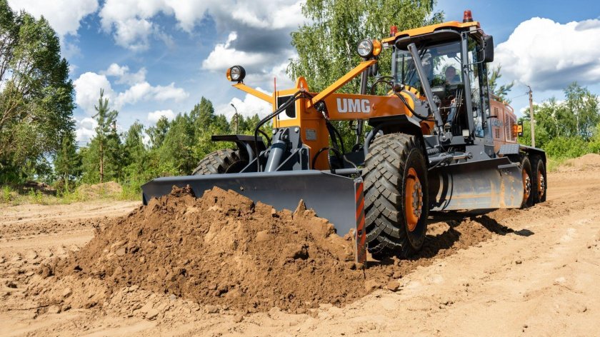 АГ 140 грейдер