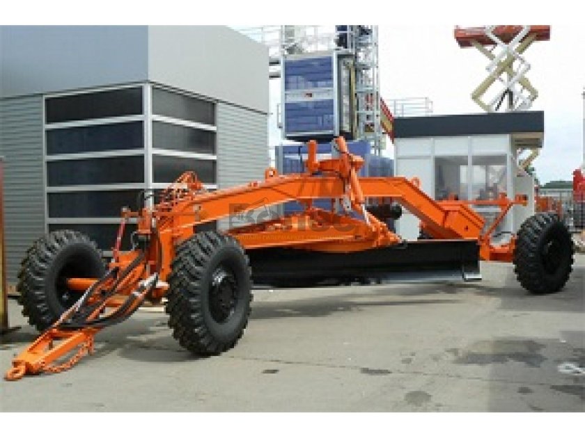 Грейдер ГП-13.01