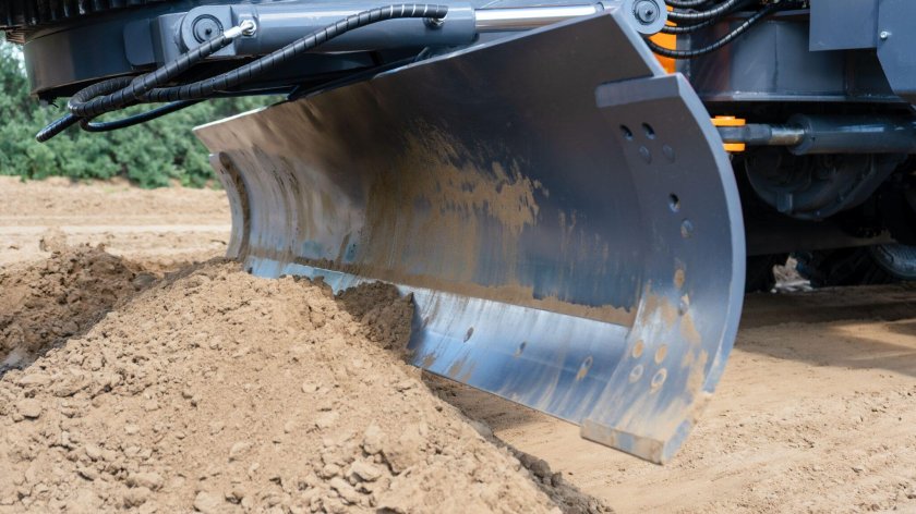 Автогрейдер АГ 140