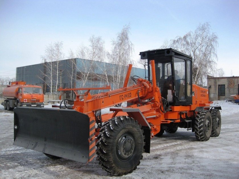 Грейдер Брянский Арсенал ГС-14.02