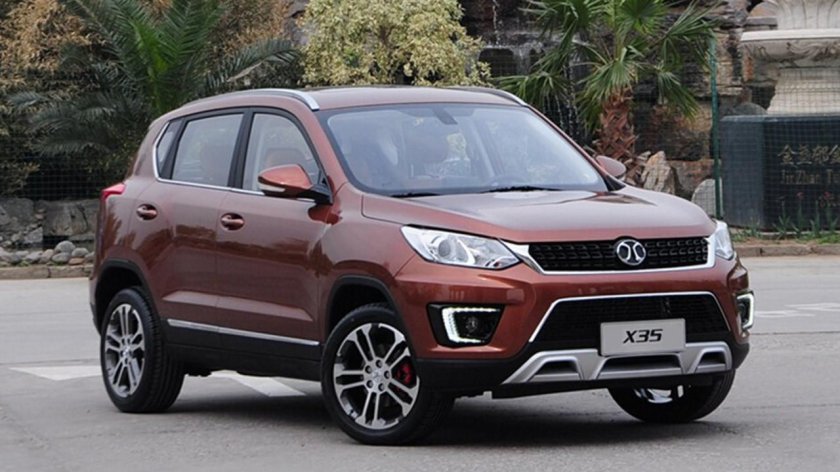 Кроссовер BAIC x35