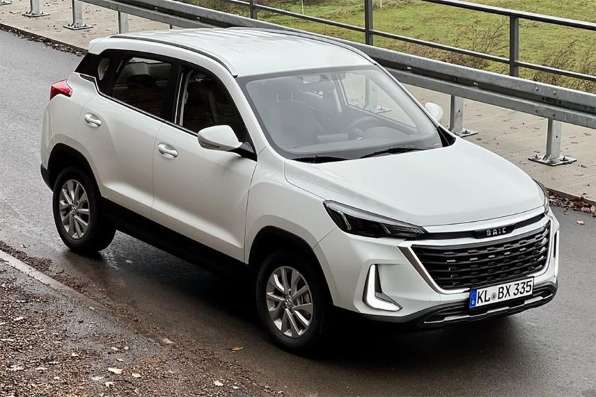 Кроссовер BAIC x35