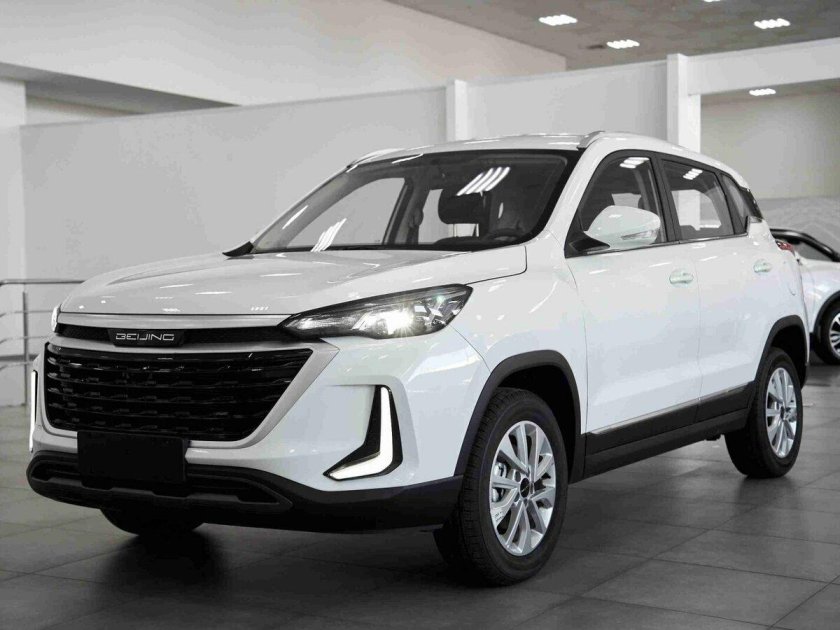 Кроссовер BAIC x3