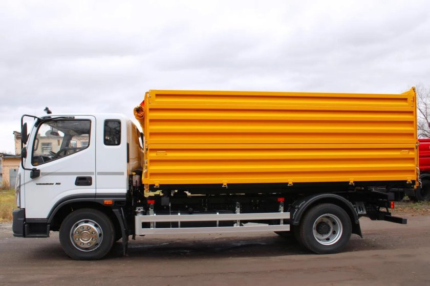 Самосвал валдай