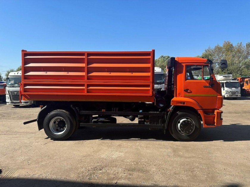 Камаз 43253 самосвал