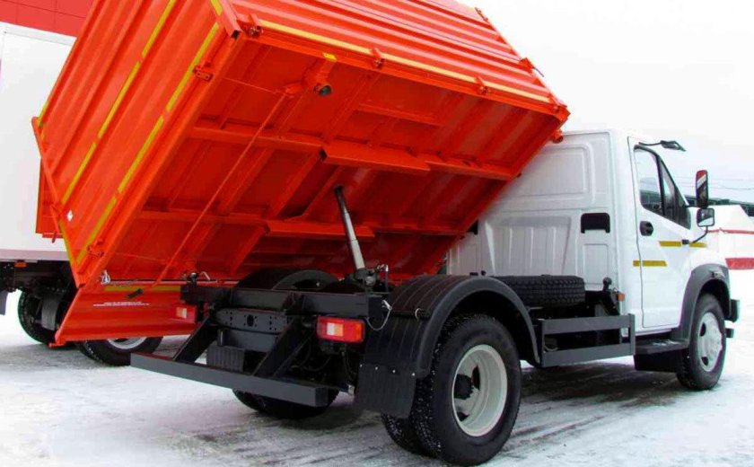 Самосвал ГАЗ САЗ 25072