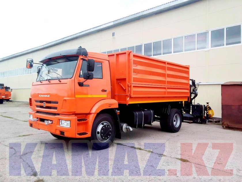 КАМАЗ 43253 самосвал