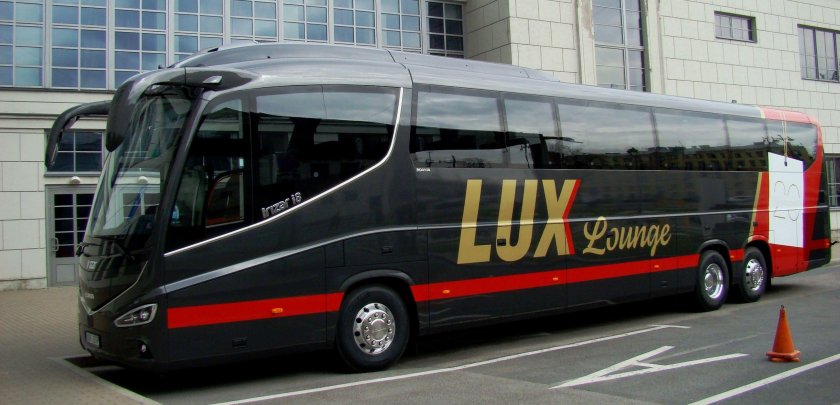 Туристический автобус