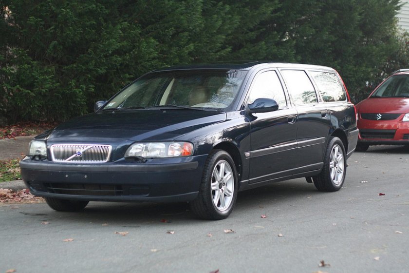 Volvo v70 2003
